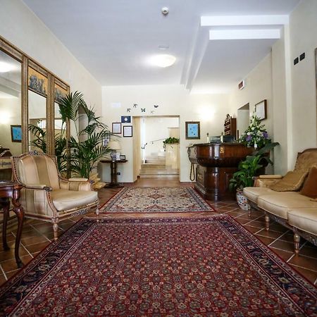 Отель Olimpus Сора Экстерьер фото